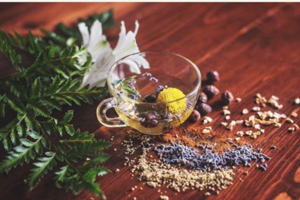  chamomile tea for hydration and skin health